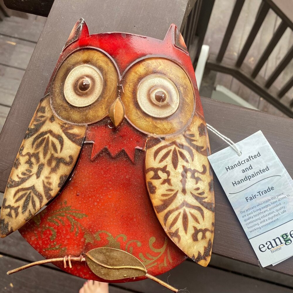 NEW WITH TAGS: Eangee Red & Gold Owl Wall Decor